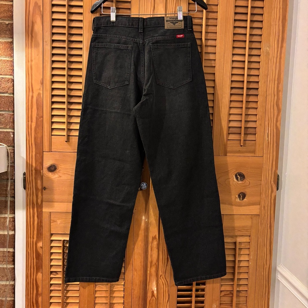 NWT Wrangler Men's Women’s Black Jeans  Dark Wash Black Wash Loose Fit Regular - Picture 5 of 7